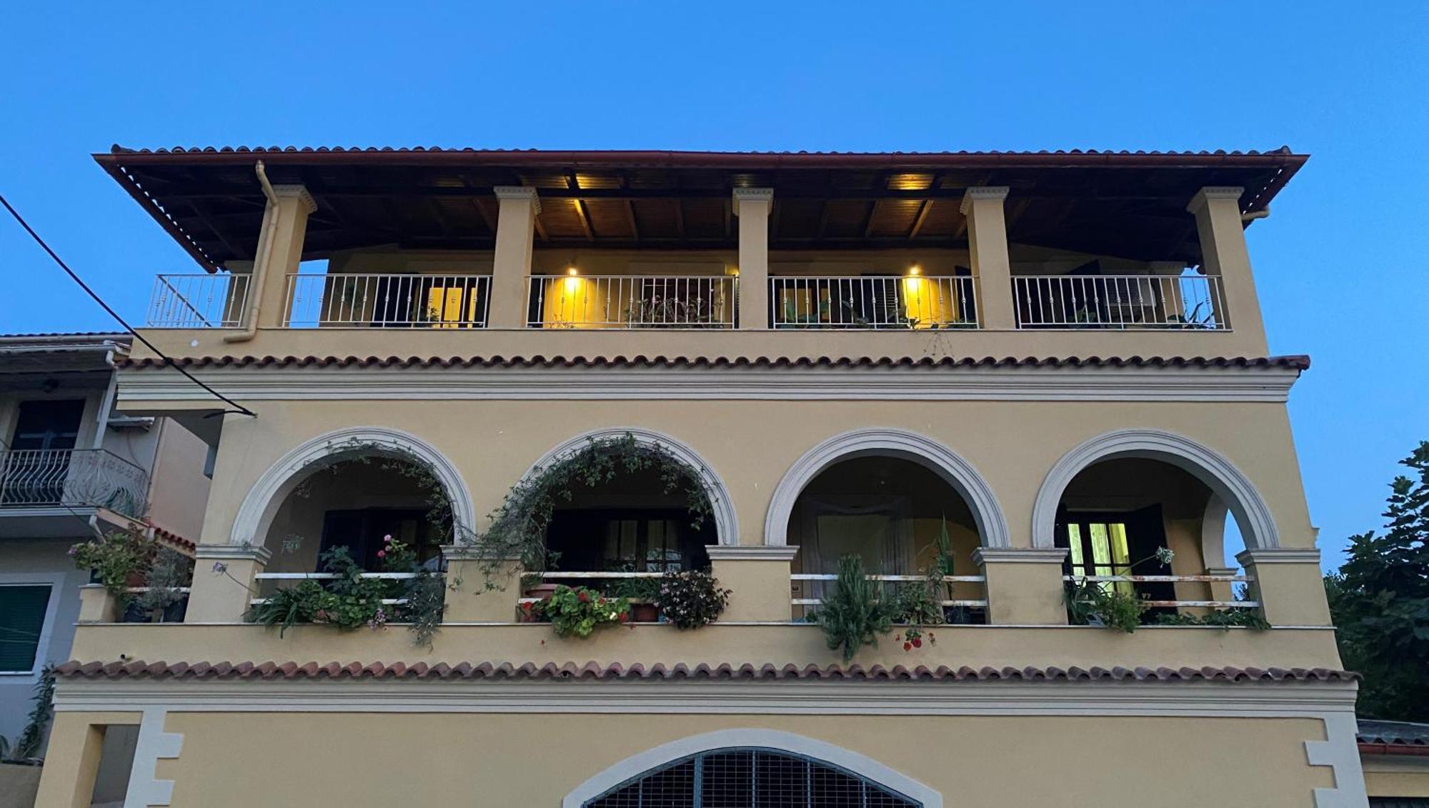 Alexandra'S Boutique House Villa Kato Garouna Exterior photo